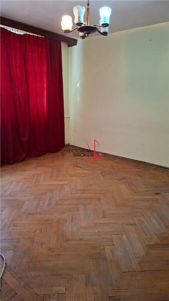 Gara de Nord, Metrou, 3 camere semidecomadate, et. 2, vedere mixta, 62 mp,